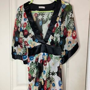 Forever Kimono Style Sheer Blouse M